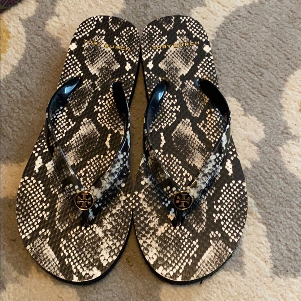 Tory Burch flip flops size 6 snake print